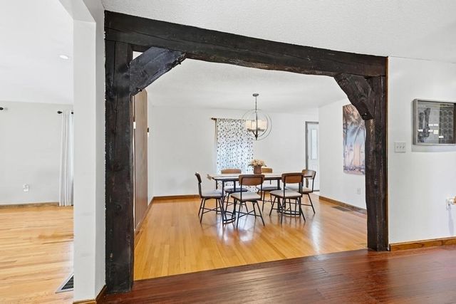 78 Jackson Ave, Dracut, MA 01826
