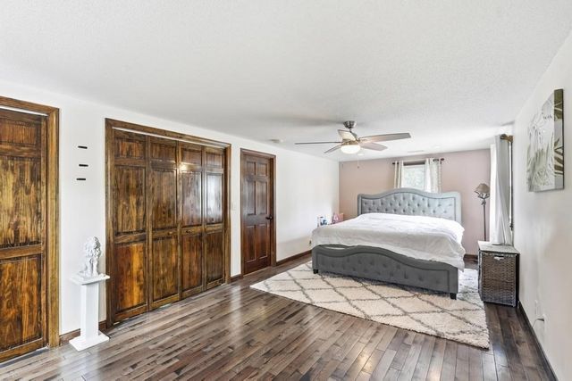 78 Jackson Ave, Dracut, MA 01826