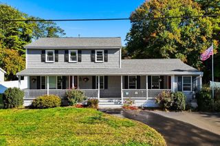78 Jackson Ave, Dracut, MA 01826