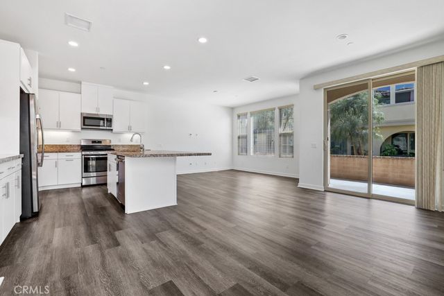 20 Savannah, Lake Forest, CA 92630