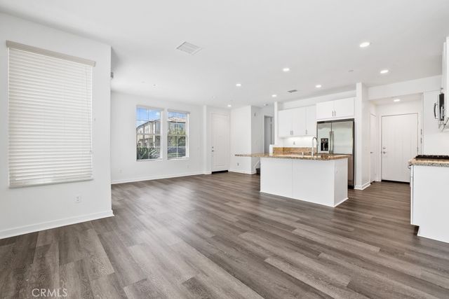 20 Savannah, Lake Forest, CA 92630