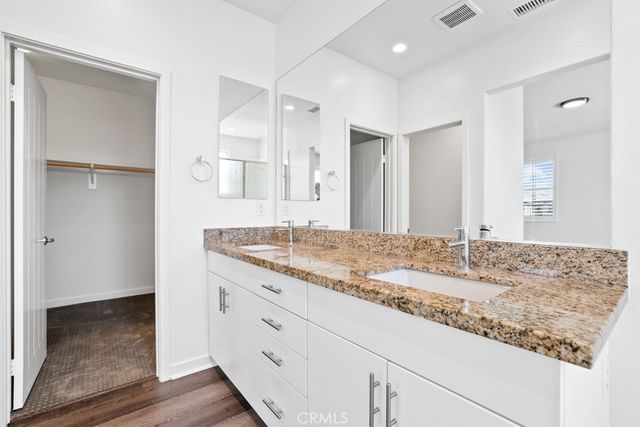 20 Savannah, Lake Forest, CA 92630