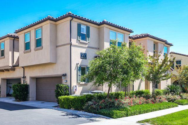 20 Savannah, Lake Forest, CA 92630