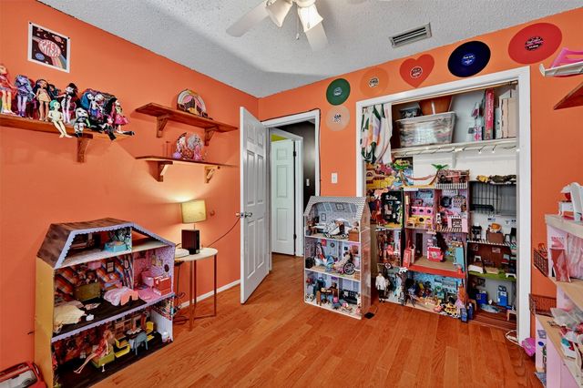 813 Glen Key Street, Denison, TX 75020