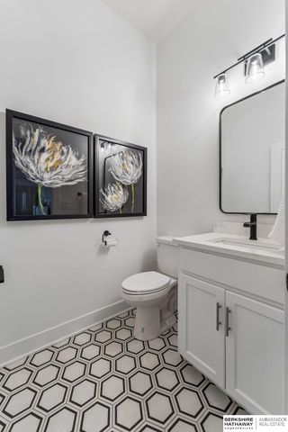 20542 Hartman Avenue, Elkhorn, NE 68022