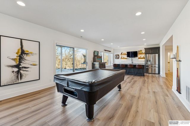 20542 Hartman Avenue, Elkhorn, NE 68022