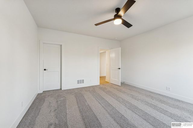 20542 Hartman Avenue, Elkhorn, NE 68022