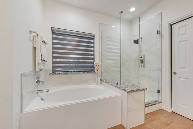 723 Creekstone Drive, Cedar Hill, TX 75104