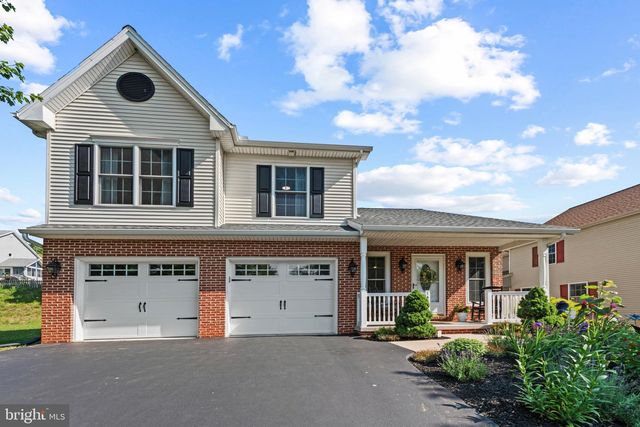 145 LAKESIDE DR, Lewisberry, PA 17339