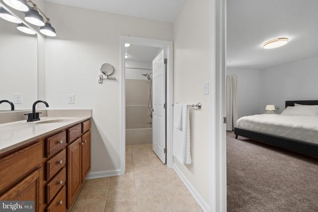 145 LAKESIDE DR, Lewisberry, PA 17339