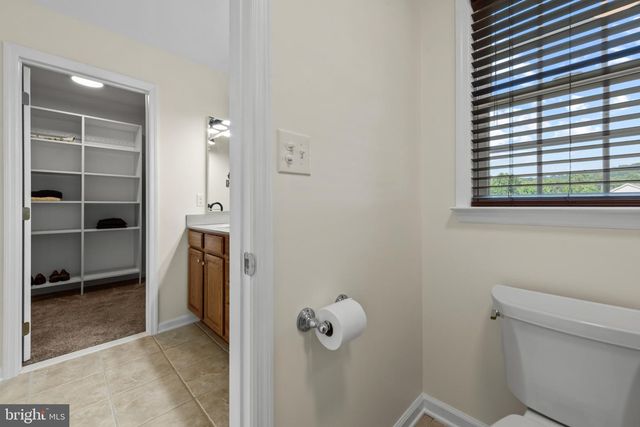 145 LAKESIDE DR, Lewisberry, PA 17339