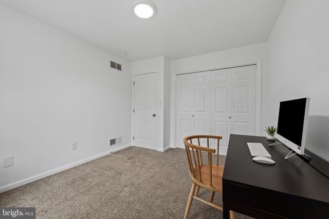 145 LAKESIDE DR, Lewisberry, PA 17339
