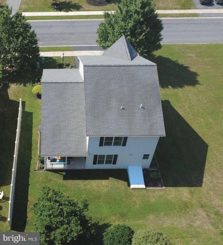 145 LAKESIDE DR, Lewisberry, PA 17339