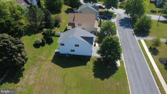 145 LAKESIDE DR, Lewisberry, PA 17339