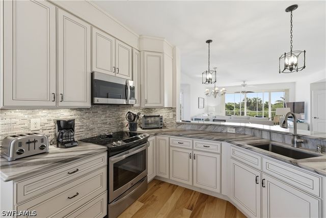 7687 Pebble Creek CIR 301, Naples, FL 34108