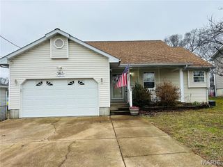 305 S Vandervoot Street, Desloge, MO 63601