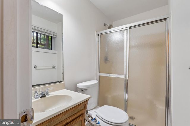 16320 LEA DR, Bowie, MD 20715