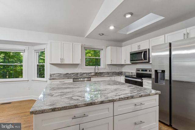 16320 LEA DR, Bowie, MD 20715
