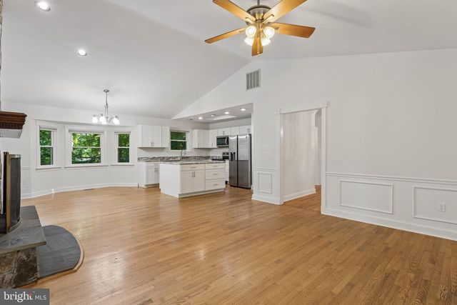 16320 LEA DR, Bowie, MD 20715