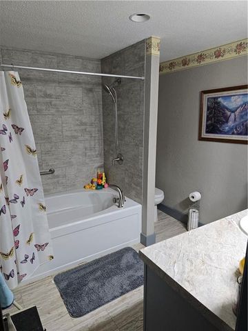 3405 S Crysler Avenue, Independence, MO 64055