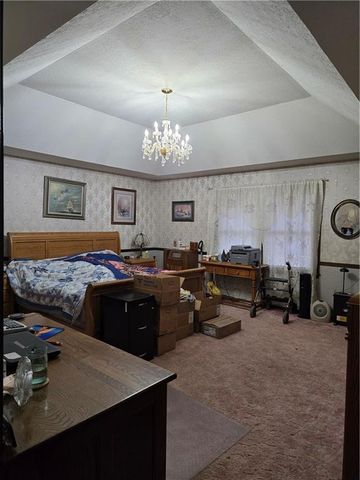 3405 S Crysler Avenue, Independence, MO 64055