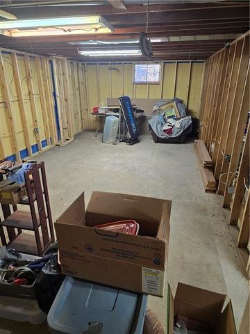 3405 S Crysler Avenue, Independence, MO 64055