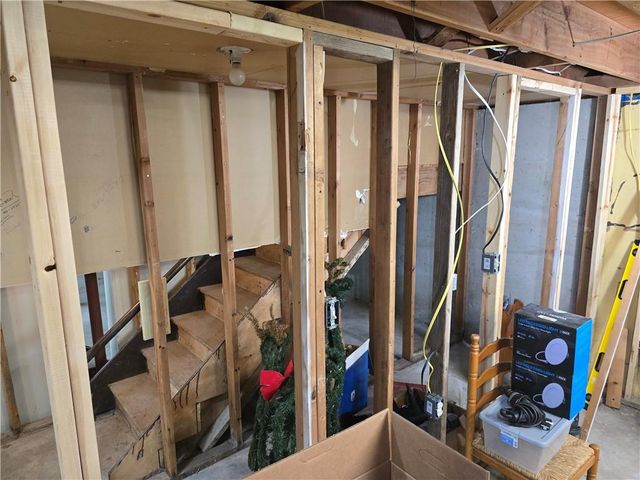 3405 S Crysler Avenue, Independence, MO 64055