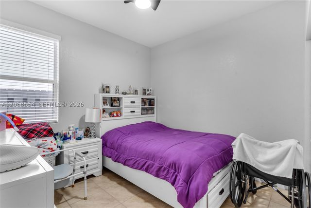 4189 NE 20th St, Homestead, FL 33033