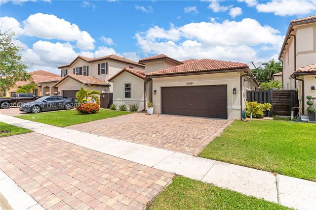 4189 NE 20th St, Homestead, FL 33033