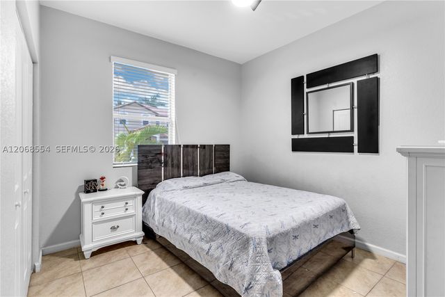 4189 NE 20th St, Homestead, FL 33033