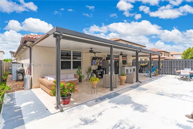 4189 NE 20th St, Homestead, FL 33033