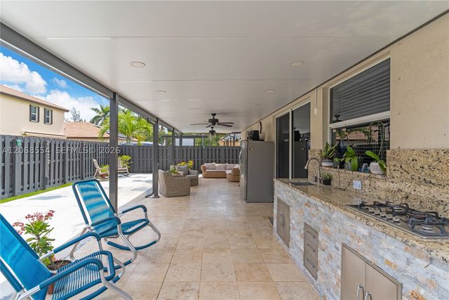4189 NE 20th St, Homestead, FL 33033