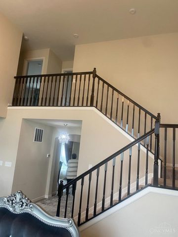 7001 E Quellin Blvd, Maineville, OH 45039