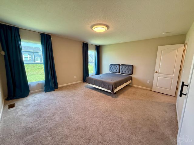 7001 E Quellin Blvd, Maineville, OH 45039