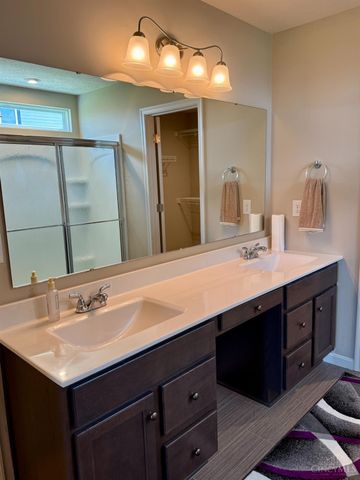 7001 E Quellin Blvd, Maineville, OH 45039