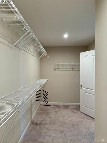 7001 E Quellin Blvd, Maineville, OH 45039