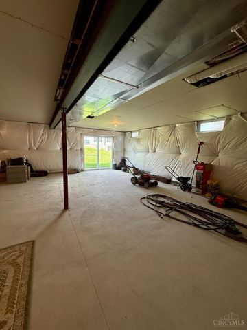 7001 E Quellin Blvd, Maineville, OH 45039