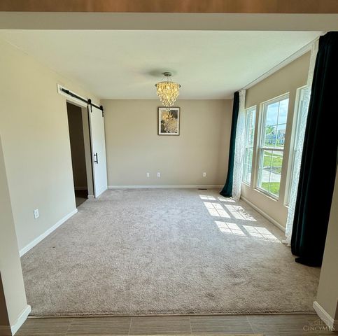 7001 E Quellin Blvd, Maineville, OH 45039