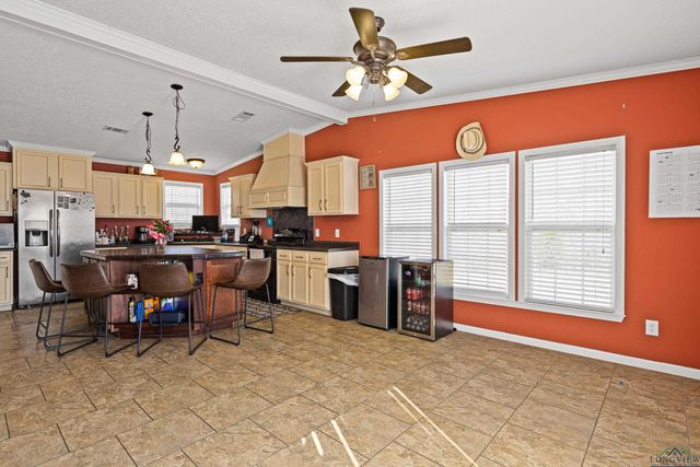 403 Holloway, Big Sandy, TX 75755