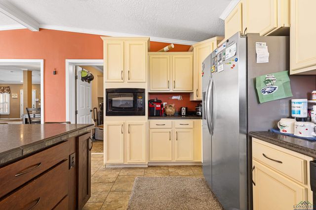 403 Holloway, Big Sandy, TX 75755