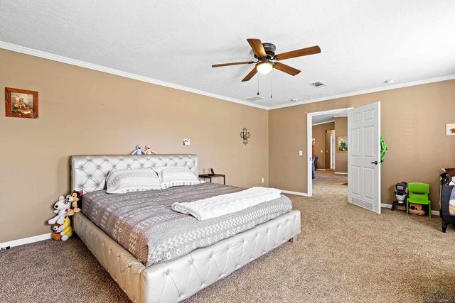 403 Holloway, Big Sandy, TX 75755