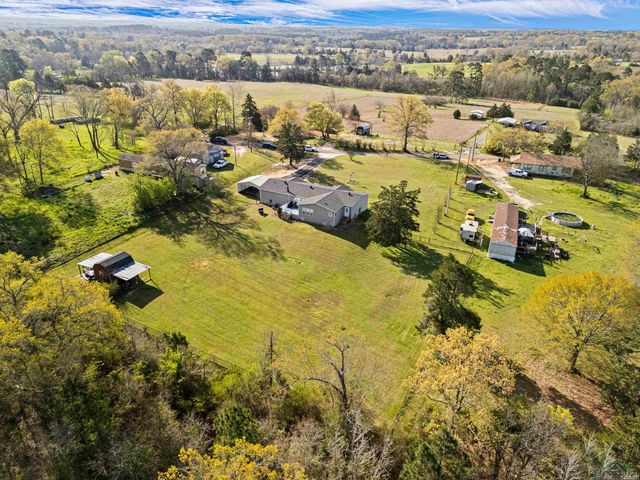 403 Holloway, Big Sandy, TX 75755