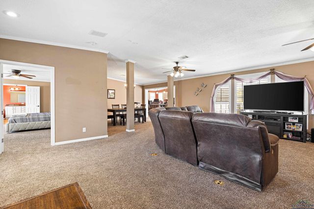 403 Holloway, Big Sandy, TX 75755