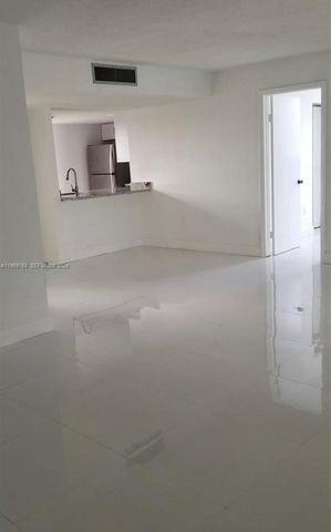 14155 SW 87th St E201, Miami, FL 33183