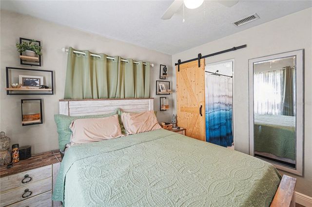 4127 6TH AVENUE, St Petersburg, FL 33713