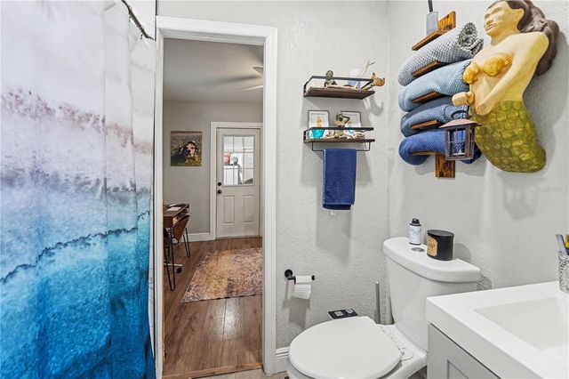 4127 6TH AVENUE, St Petersburg, FL 33713