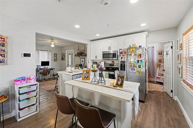 4127 6TH AVENUE, St Petersburg, FL 33713