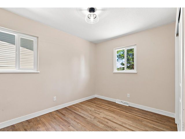 1824 24th Ave Ct, Greeley, CO 80634