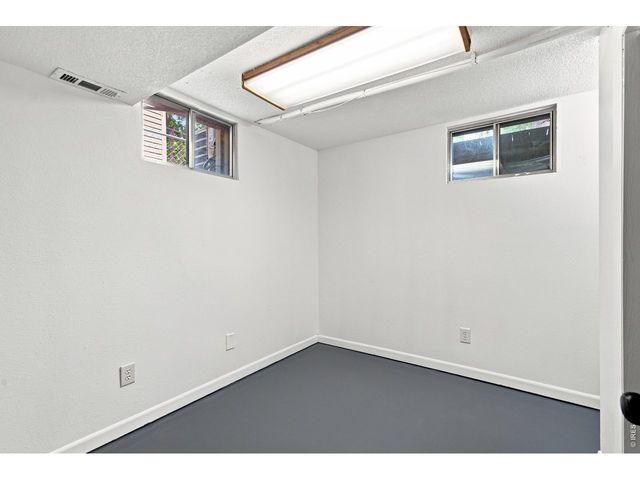 1824 24th Ave Ct, Greeley, CO 80634