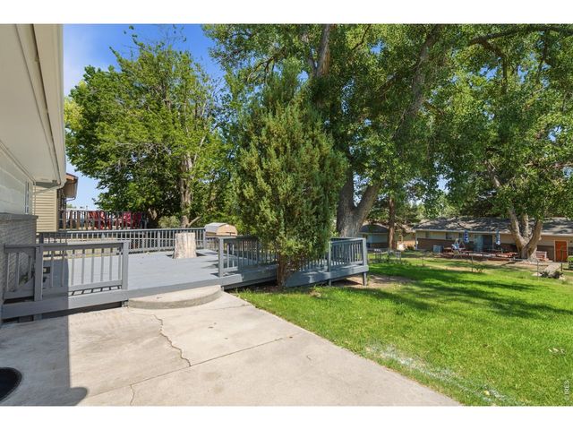 1824 24th Ave Ct, Greeley, CO 80634